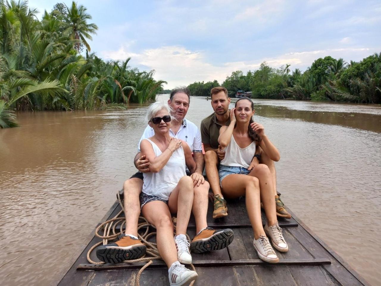 Mecong Homestay Ben Tre Bagian luar foto