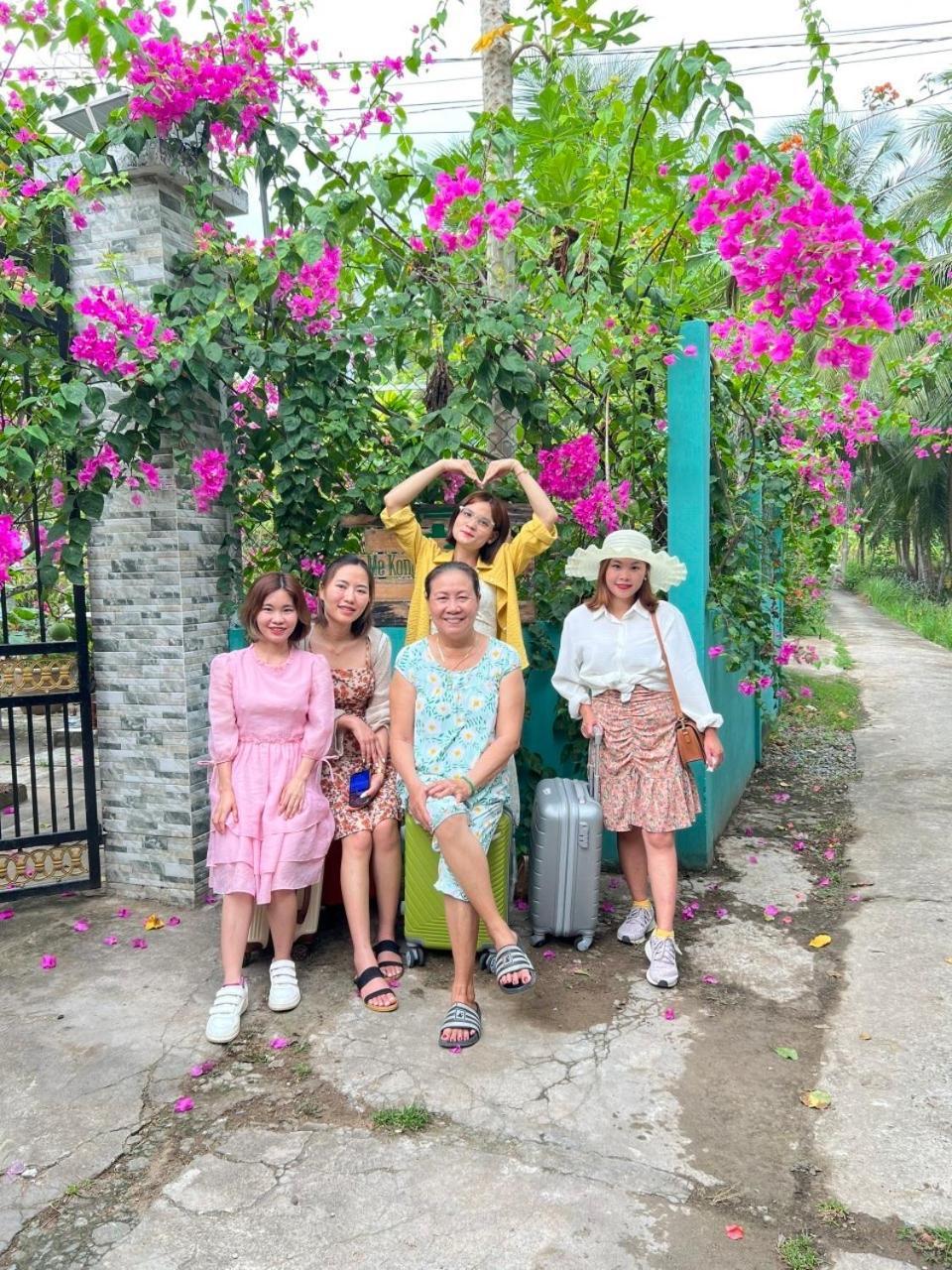 Mecong Homestay Ben Tre Bagian luar foto